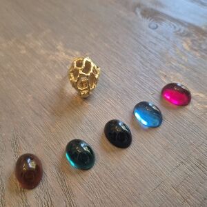 Crown Trifari Cage Ring With 5 Cabochon Resin Stones Vintage
